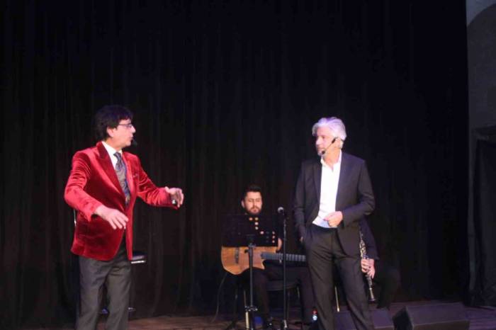 Uygur Kardeşler Nevşehir’de Sahne Aldı