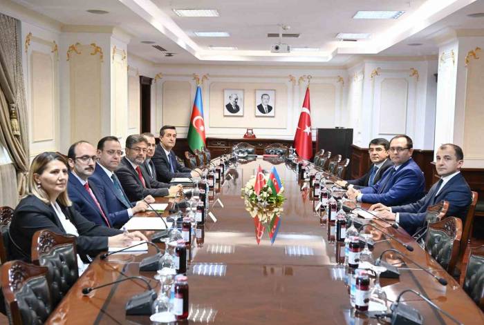 Tarım Ve Orman Bakanı Yumaklı, Azerbaycanlı Mevkidaşı Mammadov İle Bir Araya Geldi