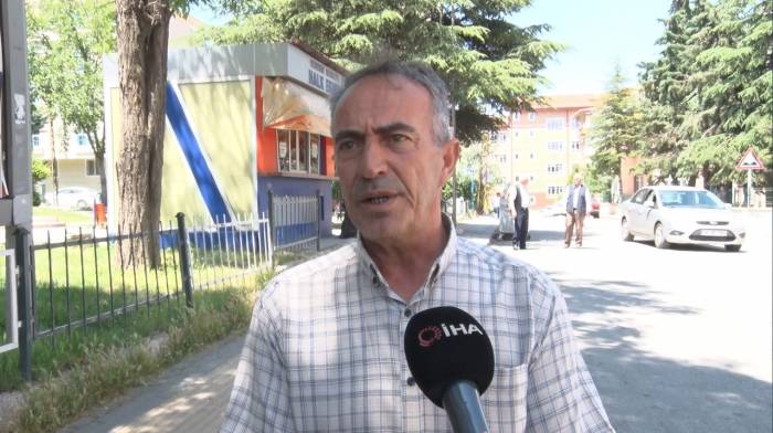 Yolda Gördüğü Husumetlisini Aracıyla Ezdi, Dehşete Düşüren Kaza Kameralara Yansıdı