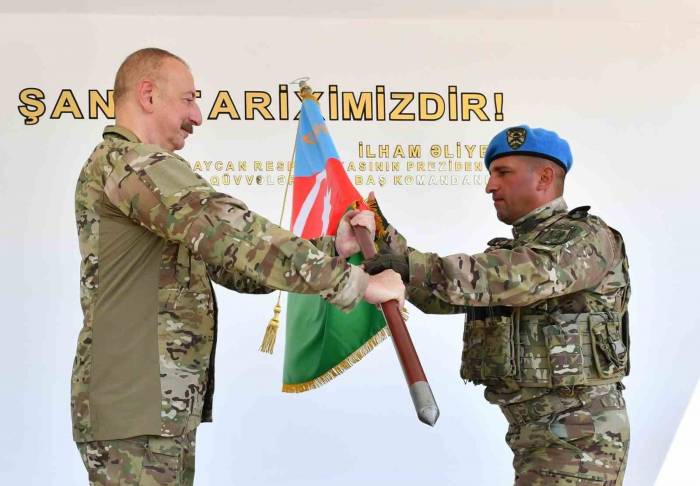 Aliyev: "insansız Hava Araçlarının Ve Uzun Menzilli Füzelerin Ülkemize Getirilmesi İçin Birçok Anlaşma İmzalandık"