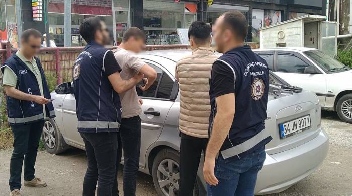 Düzce’de 14 Kaçak Göçmen Yakalandı