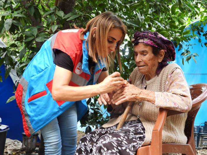 Vefa Projesiyle Yaşlı Ve Engellilerin Talepleri Karşılanıyor