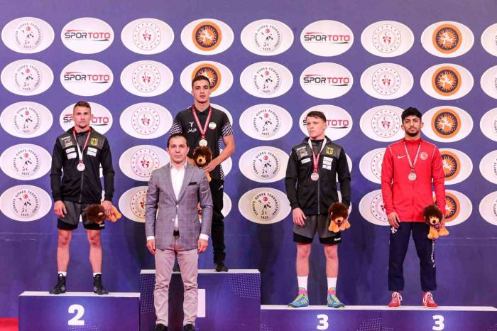 Uluslararası Yaşar Doğu, Vehbi Emre Ve Hamit Kaplan Turnuvası’nda Üçüncü Gün Tamamlandı