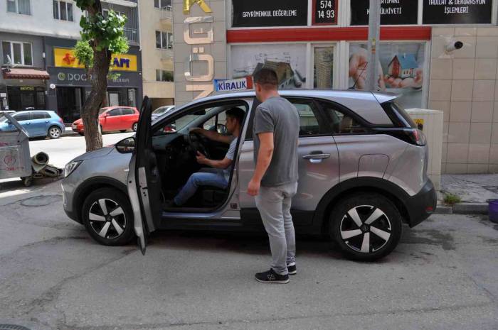 Kurban Bayramı Öncesinde Kiralık Araç Sektörü Çok Hareketli