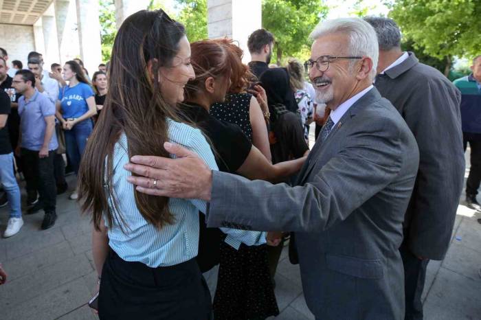 Nilüfer Ailesi Bayramlaştı