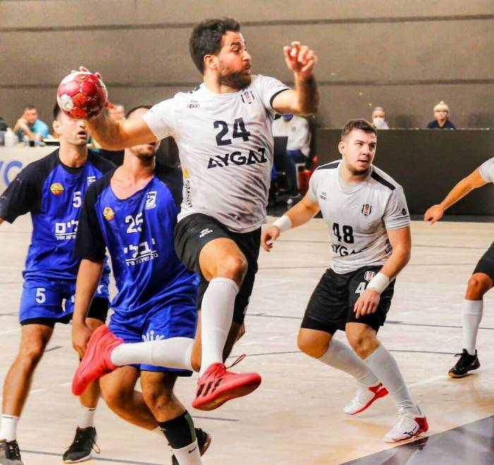 Tecrübeli Oyun Kurucu Emre Keskin, Sakarya Büyükşehir Hentbol’da