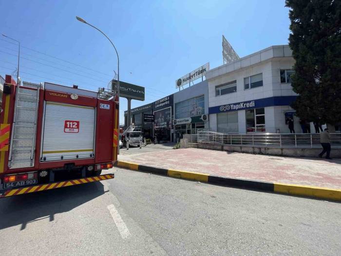 Yapı Kredi Bankası’nda Korkutan Alarm: Ekipler Harekete Geçti