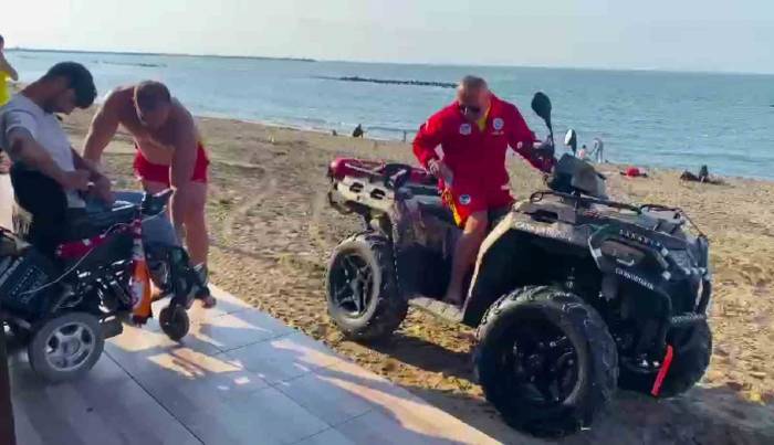 Engelli Gencin Kumsaldaki Atv Turu Hayali Gerçeğe Dönüştü