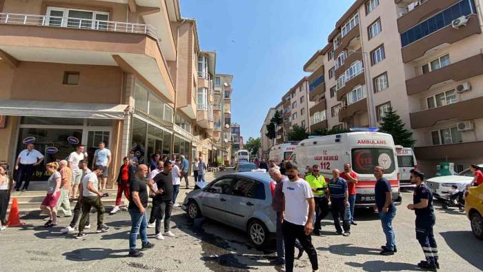 Tekirdağ’da 2 Kişinin Yaralandığı Kaza Kamerada