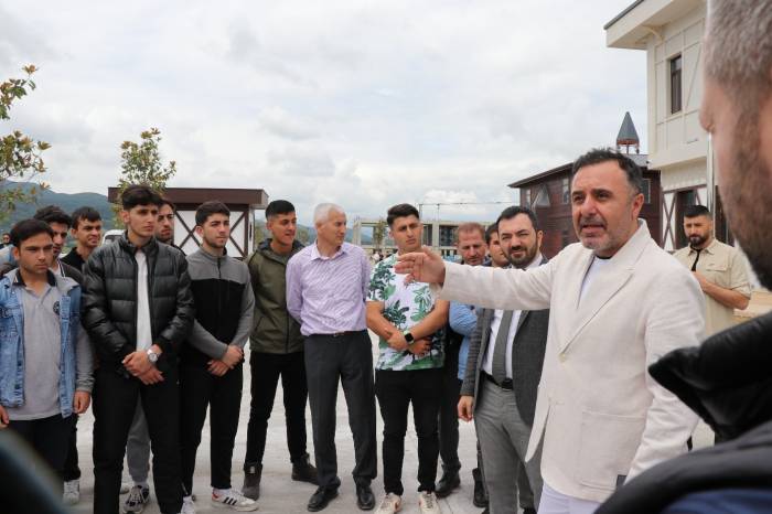 İş Garantili Lisenin Mezunları Yalova Makine Osb’yi Gezdi