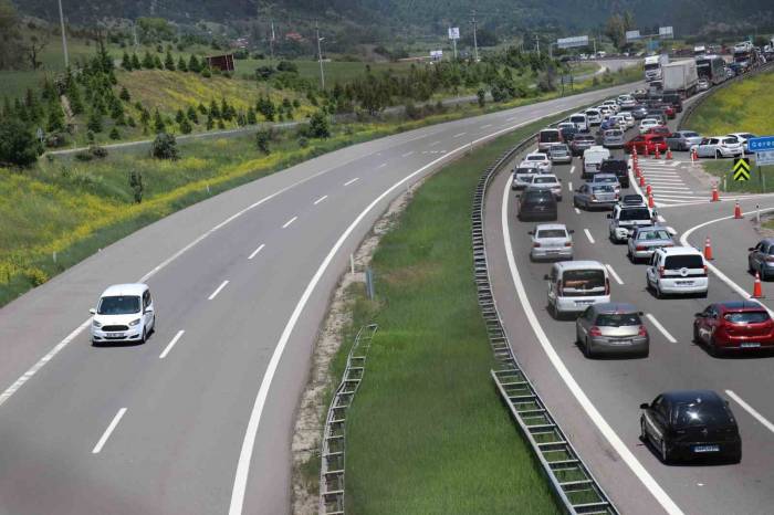 Kilometrelerce Araç Kuyruğu