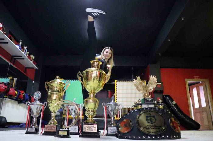 Yaşının 2 Katı Şampiyonluğu Olan Genç Sporcu, ‘avrupa Oyunları’ Yolunda