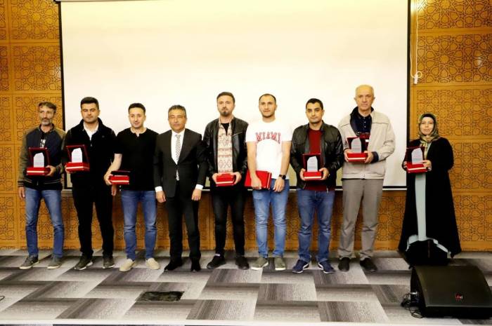 Türkiye Finallerinde Dereceye Giren Öğrenciler Ödüllerine Kavuştu