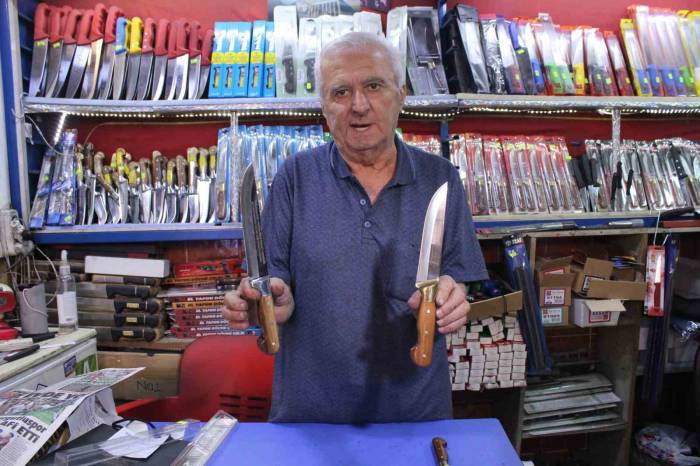 Bıçakçılarda Bayram Mesaisi: “bu Bıçaklarla Tıraş Bile Olursunuz"