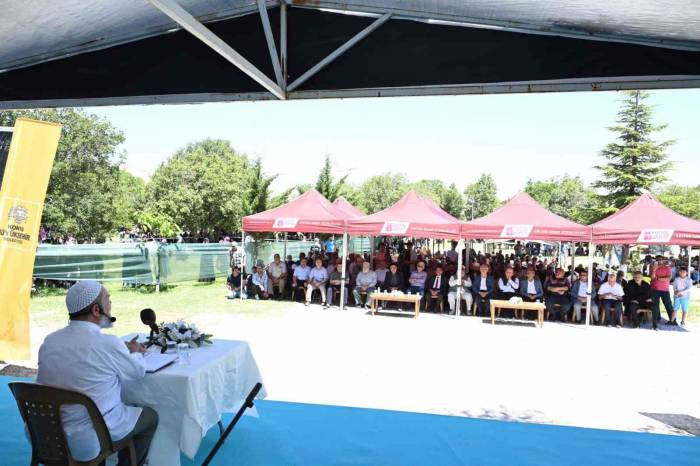 Konya’nın Manevi Önderlerinden Ladikli Ahmet Hüdai Anıldı