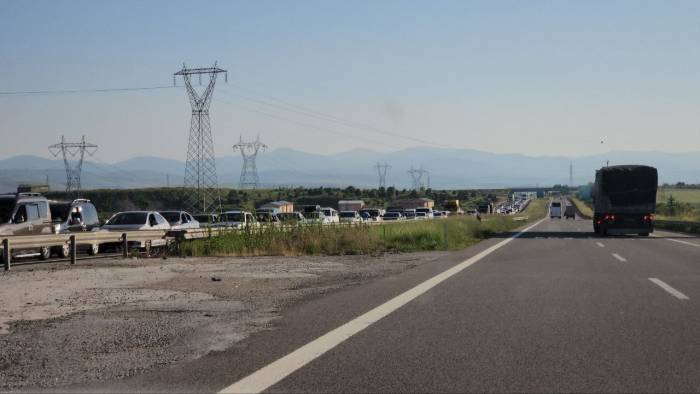 D-100 Karayolu’nda Kilometrelerce Bayram Kuyruğu Oluştu