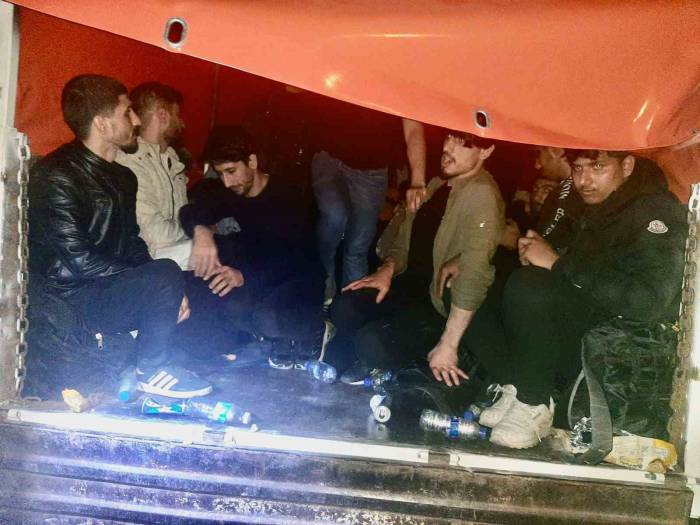 Muğla’da 41 Göçmen İle İki Organizatör Yakalandı
