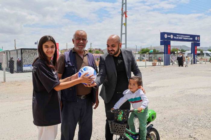 Talas’tan Elbistan’a Bayram Hediyesi