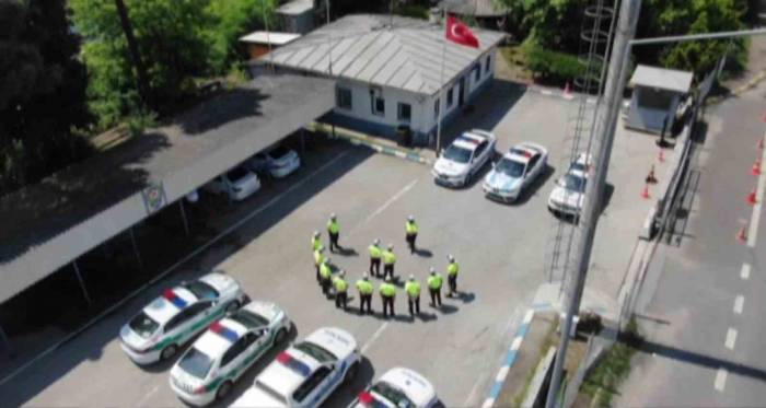 Trafik Ekiplerinin Yoğun Bayram Mesaisi