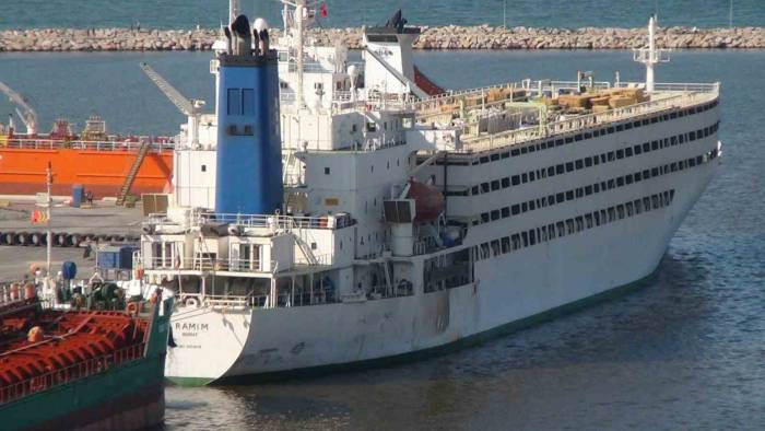 Bandırma Çelebi Limanı’ndan Kötü Kokular Geliyor