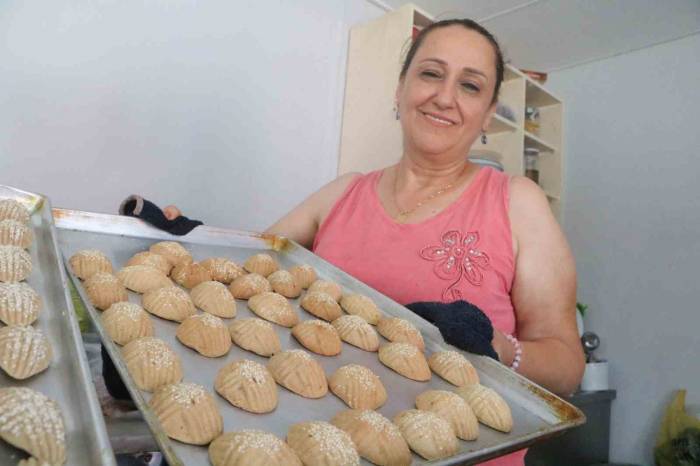 Memleketine Hasret Kalan Hataylılara, Bayramların Vazgeçilmezi Kömbe Kargo İle Ulaşıyor