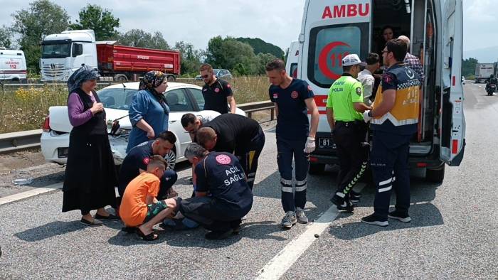 Tem Otoyolu’nda Zincirleme Kaza: 3 Yaralı