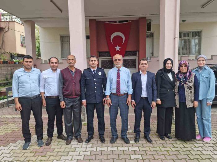 Emniyet Personelinden Şehit Aileleri Ve Gazilere Bayram Ziyareti