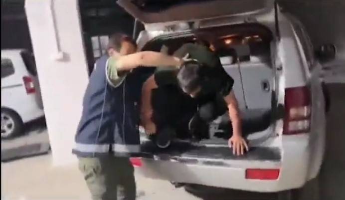 Göçmenin Pes Dedirten Kaçış Planı: Gizli Bölmede Yakalandı