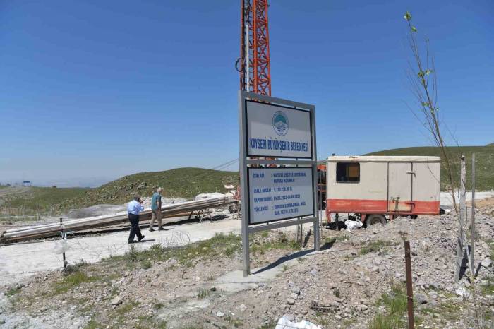 Erciyes’te Jeotermal Kuyu Çalışmaları Tüm Hızıyla Devam Ediyor