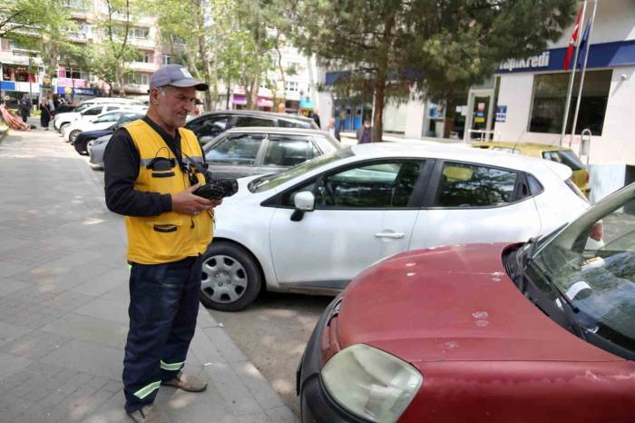 Bayramda Parkomatlı Otoparklar Ücretsiz