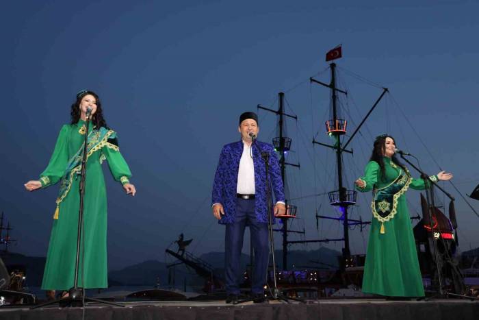 Marmaris’te Kardeş Şehrin Sanatçılarından Konser