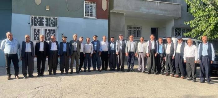 Görkemli Aşiret Düğünlerine ’ekonomi’ Ayarı: Altın Ve Hediyelere Kısıtlama