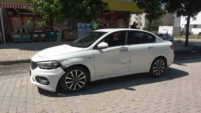 Elazığ’da Motosiklet İle Otomobil Çarpıştı: 1 Yaralı