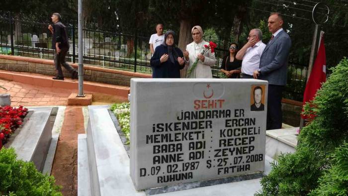 Hüzünlü Bayram Arifesi: Şehit Annesinin Sözleri Yürekleri Dağladı