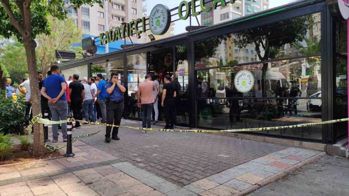 Bayram Sabahı Tatlıcıda ’platonik Aşk’ Cinayeti