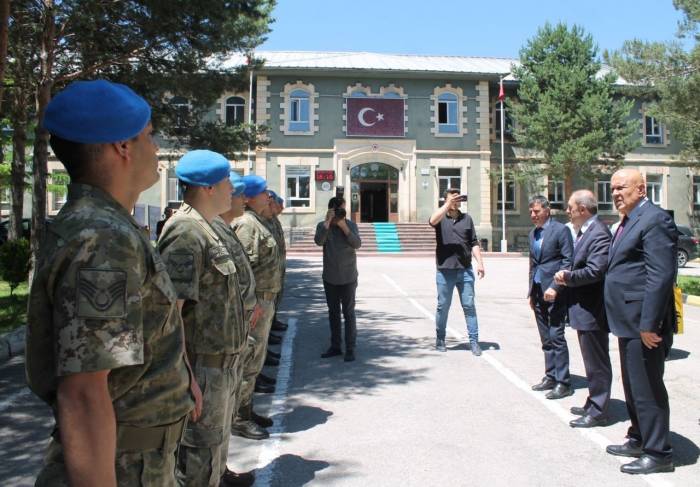 Garnizon Komutanlığı’na Bayram Ziyareti