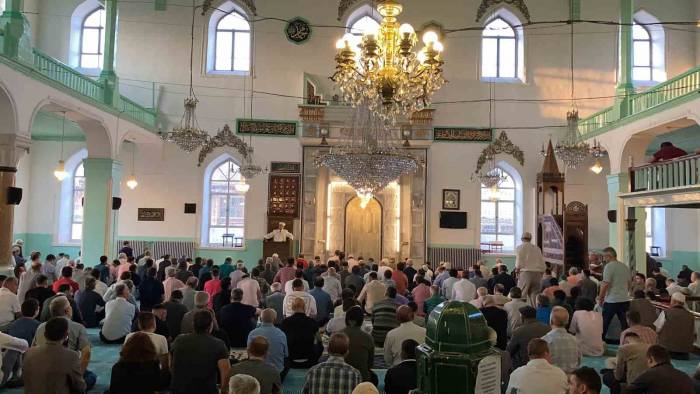 Burdur’da Kurban Bayramı Namazı Eda Edildi