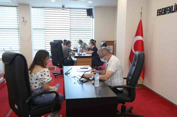 Bayraklı Belediyesinden İstihdama Destek