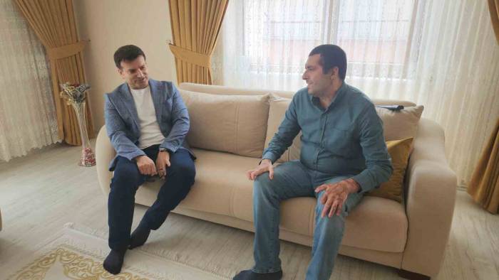 Çam Ve Sakura Hastanesi Koordinatör Başhekimi Yiyit’ten Madencilere Anlamlı Ziyaret