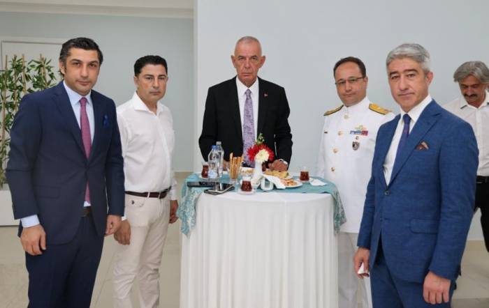 Marmaris Kaymakamı Aksoy, İlçe Protokolü İle Bayramlaştı