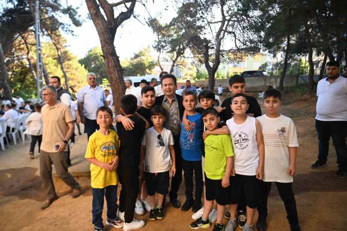 Tuzla Belediye Başkanı Dr. Şadi Yazıcı: “kurbanı Bayram Yapan Bütün Güzelliklerin Hayatımızı Kuşatmasını Diliyorum”