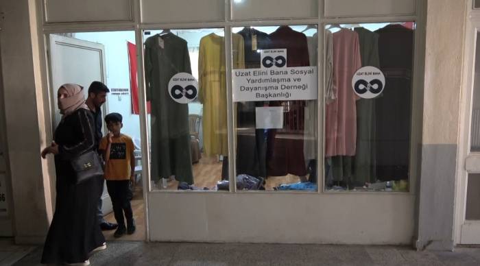 Muş’ta 5 Bin 600 Aileye Ve Depremzedelere Bayram Şekeri İle Bayram Kıyafetleri Dağıtıldı
