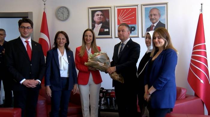 Chp’ye İlk Bayram Ziyareti Ak Parti’den