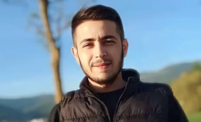 Kazada Yaralanan Genç Hayatını Kaybetti