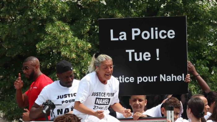 Fransa’da “sessiz Yürüyüş” Protestosu