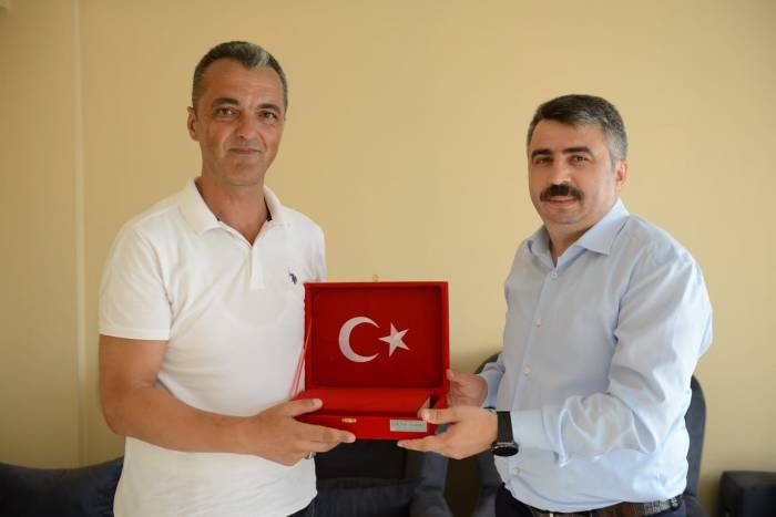 Başkan Yılmaz’dan Şehir Ailelerine Bayram Ziyareti