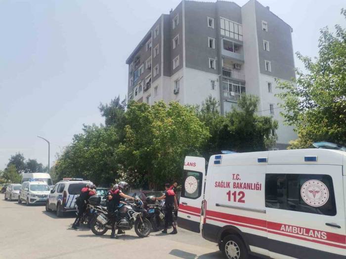 İzmir’de Borç Kavgasında 2 Kişiyi Öldüren Zanlı Tutuklandı