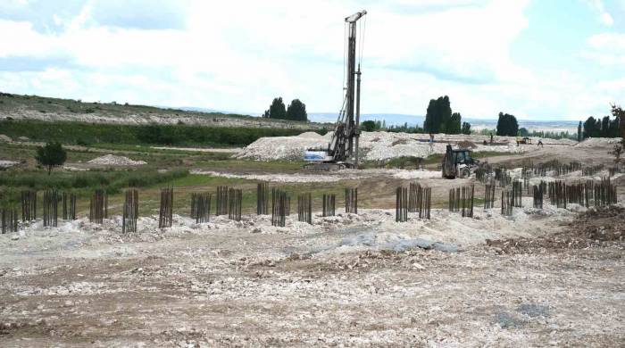 Kanal Kütahya Projesinde Hafriyat Çalışmaları