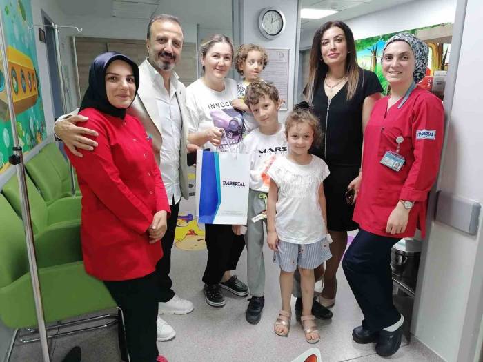 Özel İmperial Hastanesi’nde Bayramlaşma
