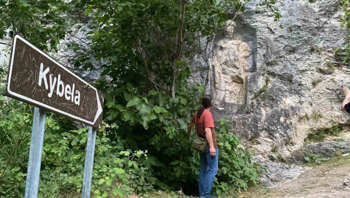 2 Bin Yıllık Kibele Kabartmasını Görmeye Gelenler Hüsranla Karşılaşıyor